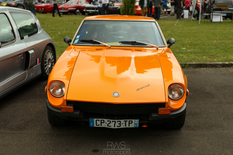 Illustration for article titled Classic British Welcome Photos (Le Mans Carshow)